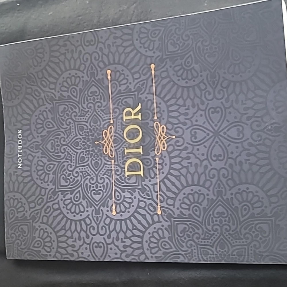 Dior notebook